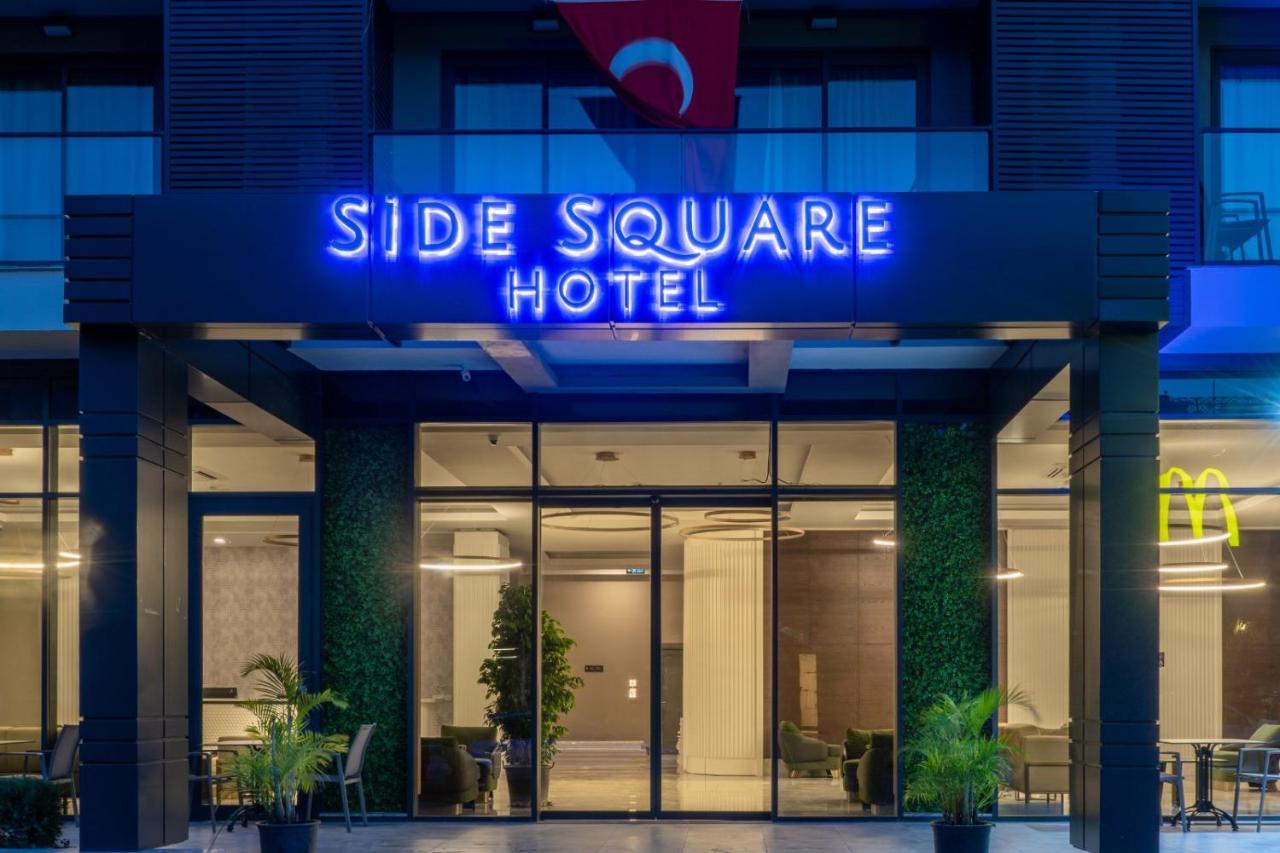 Side Square Hotel Buitenkant foto